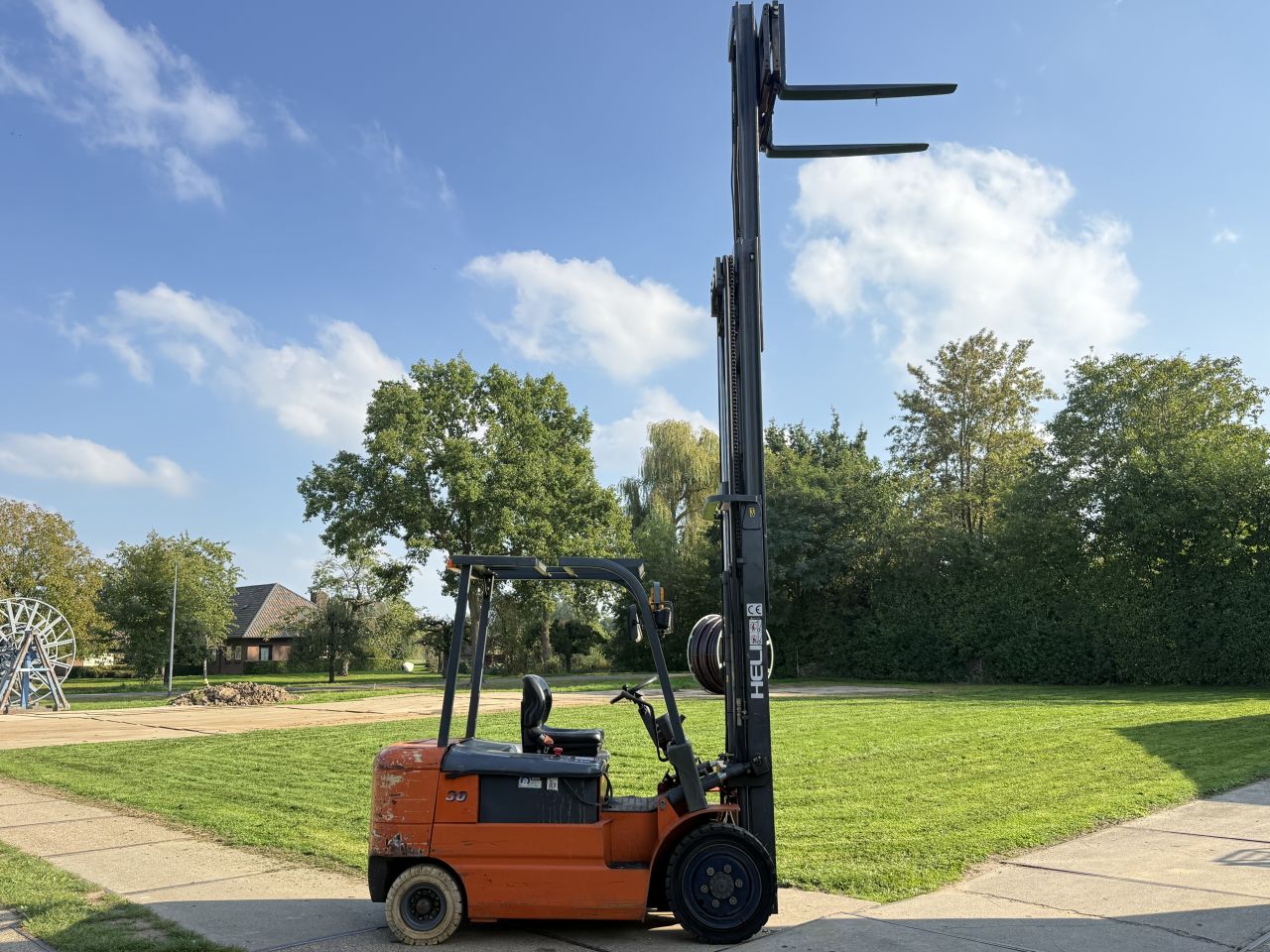 Heli 3000KG elektrisch triplo 5.4M freelift Sideshift 1800uur!!