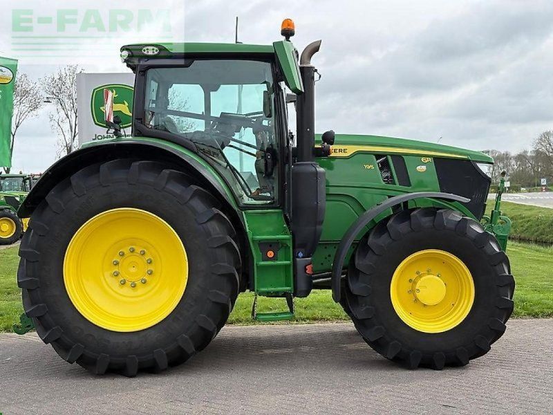 John Deere 6r 195