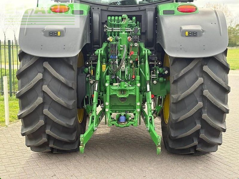 John Deere 6r 195