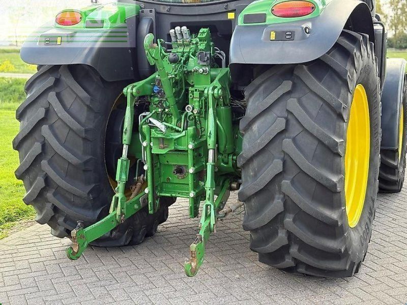 John Deere 6145r