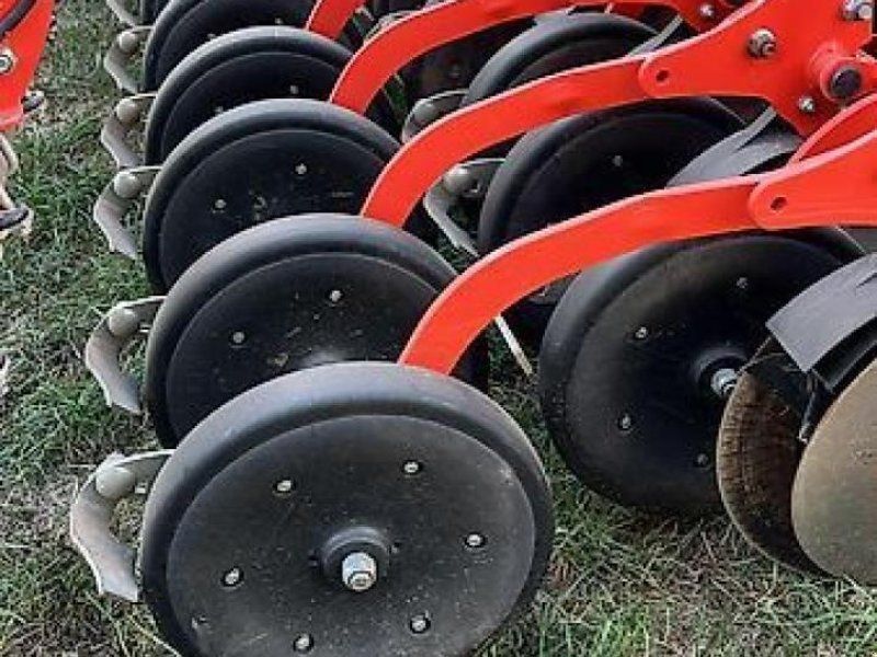 Kuhn venta 3030