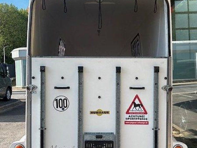 Humbaur Maximus 2 Pferde Vollpoly Aluboden 2,7t.