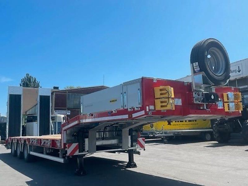 Humbaur HTS 30K Schwerlast Sattelauflieger Tieflader  verzinkt