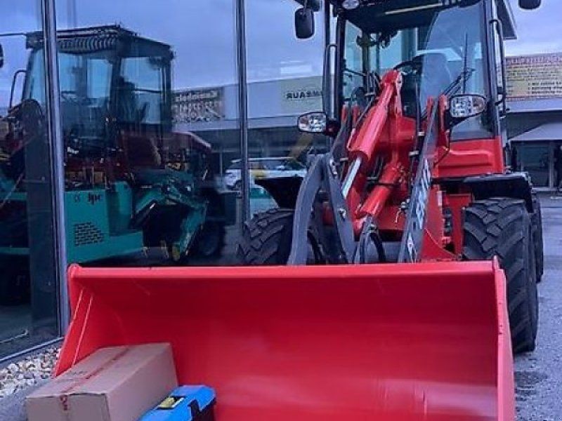 Everun ER 412 Hoflader Sofort verfügbar EURO 5