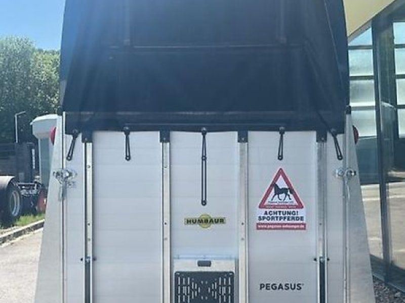 Humbaur Pegasus Pro 2-Pferde 2,4t !! SK