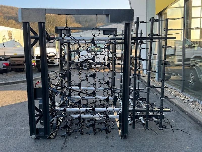 Wiesenschleppe 6m 4-reihig mit Striegel 2026 hydr. klappbar
