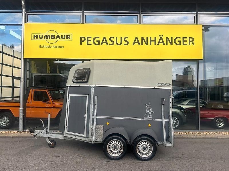 Böckmann DUO 2 Pferde Holz/Poly 2,0t. Sattelkammer