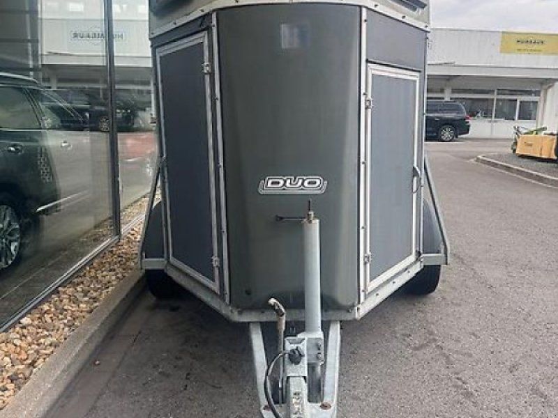 Böckmann DUO 2 Pferde Holz/Poly 2,0t. Sattelkammer