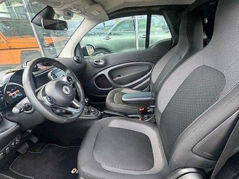 Smart ForTwo cabrio electric drive / EQ PKW Kleinwagen E-Auto