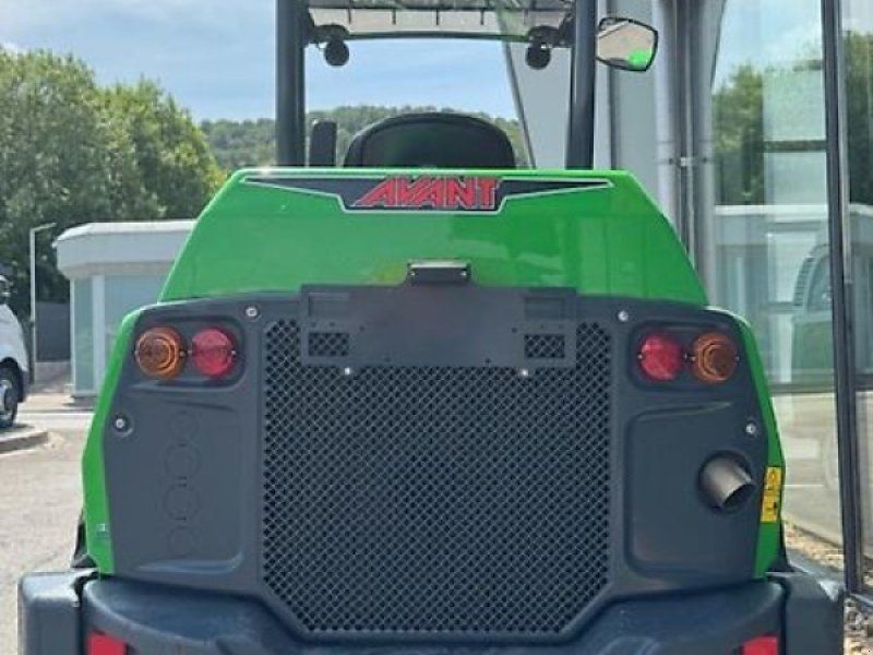 Avant 860i Teleskop Kompaktlader NUR 665 h BJ 2023