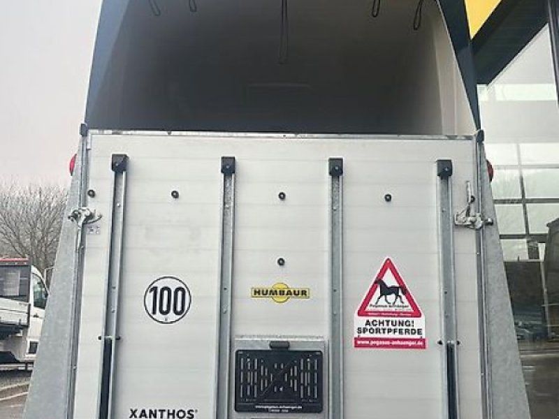 Humbaur Xanthos 2 Pferde 1. Hand Alu 2,4t. TOP