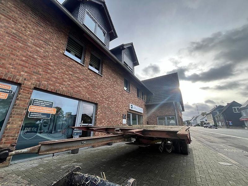 Hilden  1 Achs kippbar Anhänger 12t.