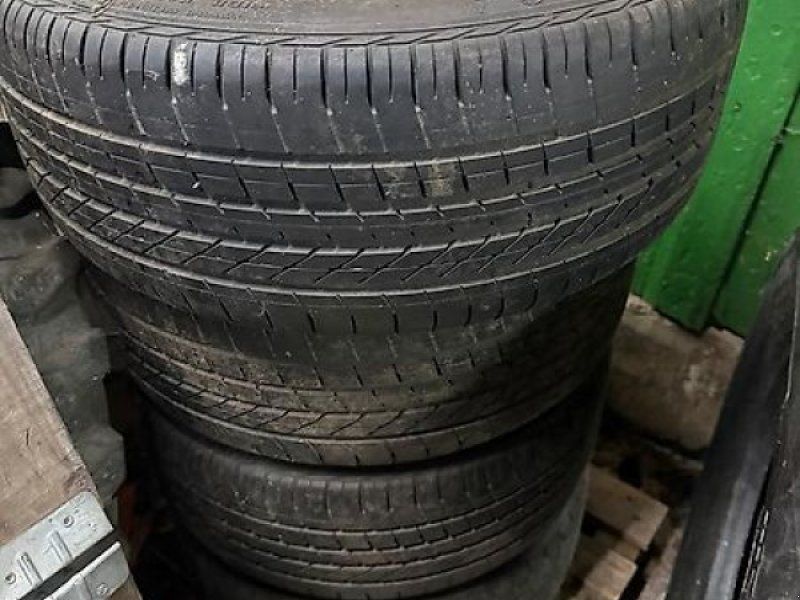 Kompletträder 245/40r19 Rad Goodyear