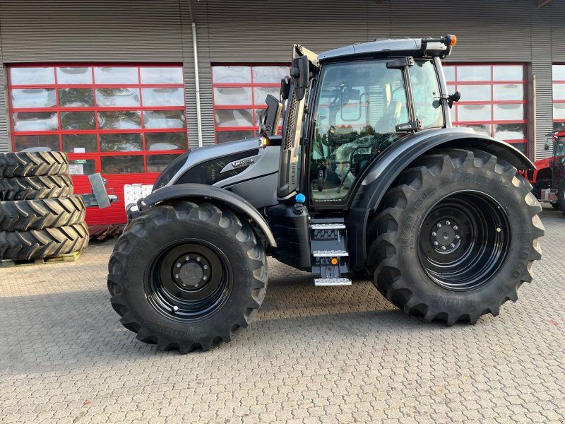 Valtra N 175D mit Rüfa