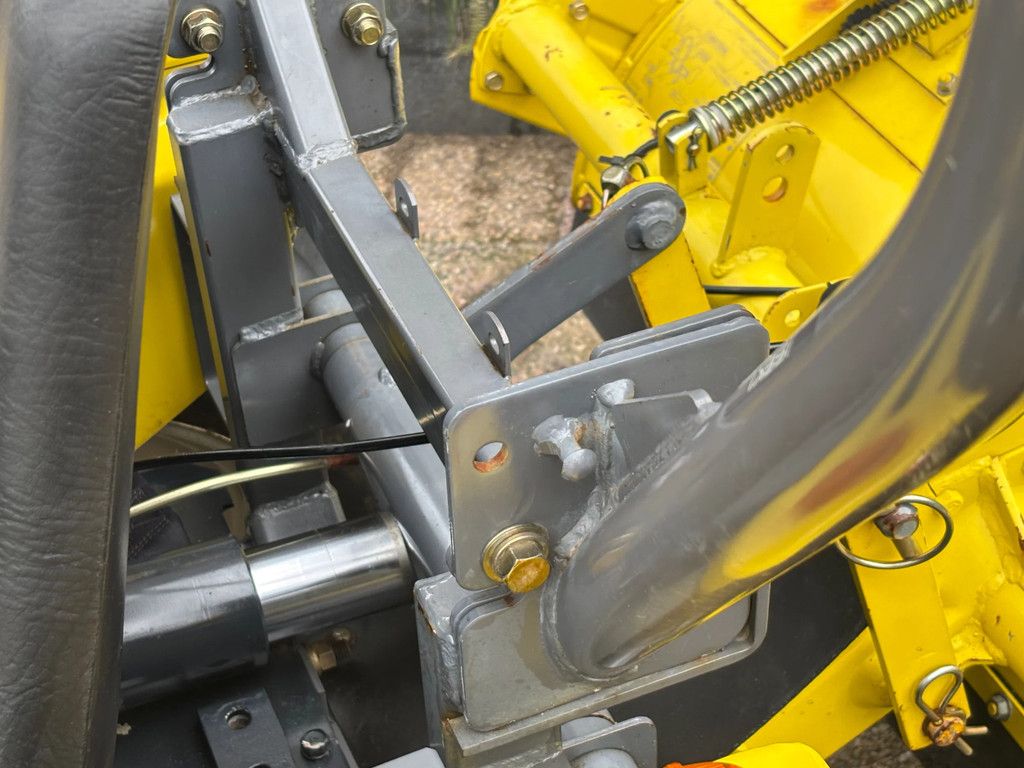 Iseki TC13 Minitractor incl. Freesmachine frees diesel tractortje