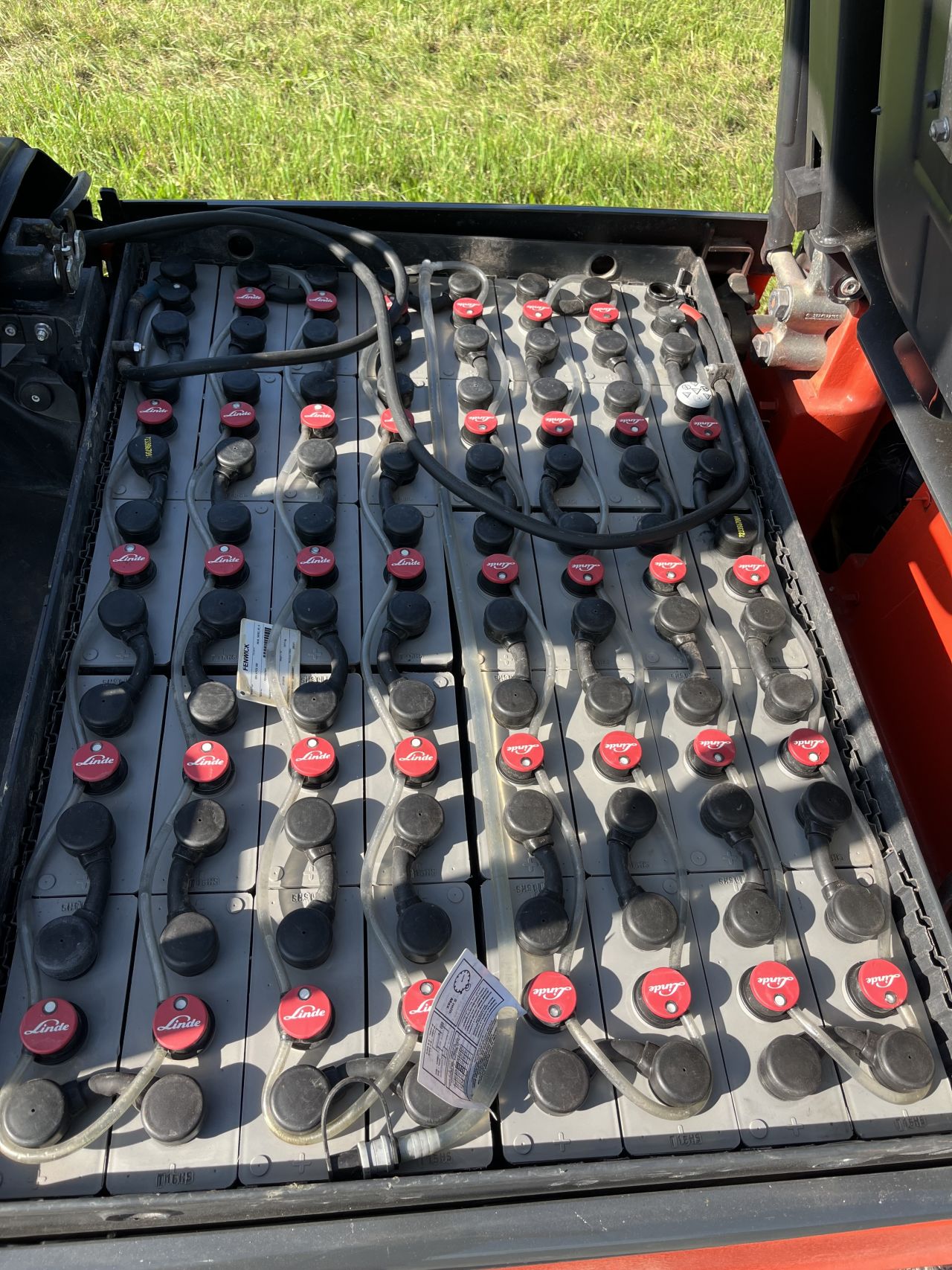 Linde E30-01 elektrische heftruck triplo sideshift 2338 uur!