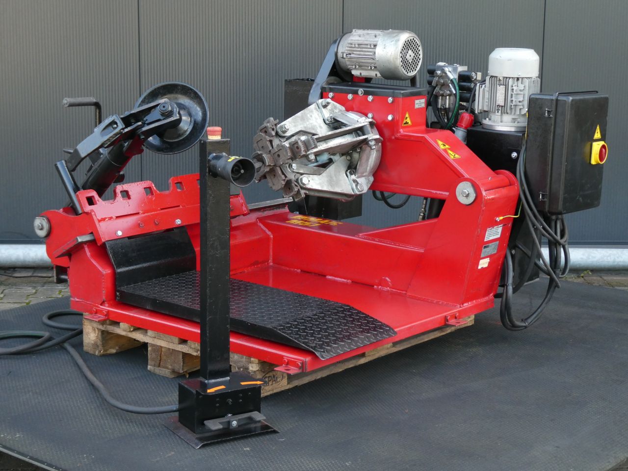 Banden De en Montage machine Maic