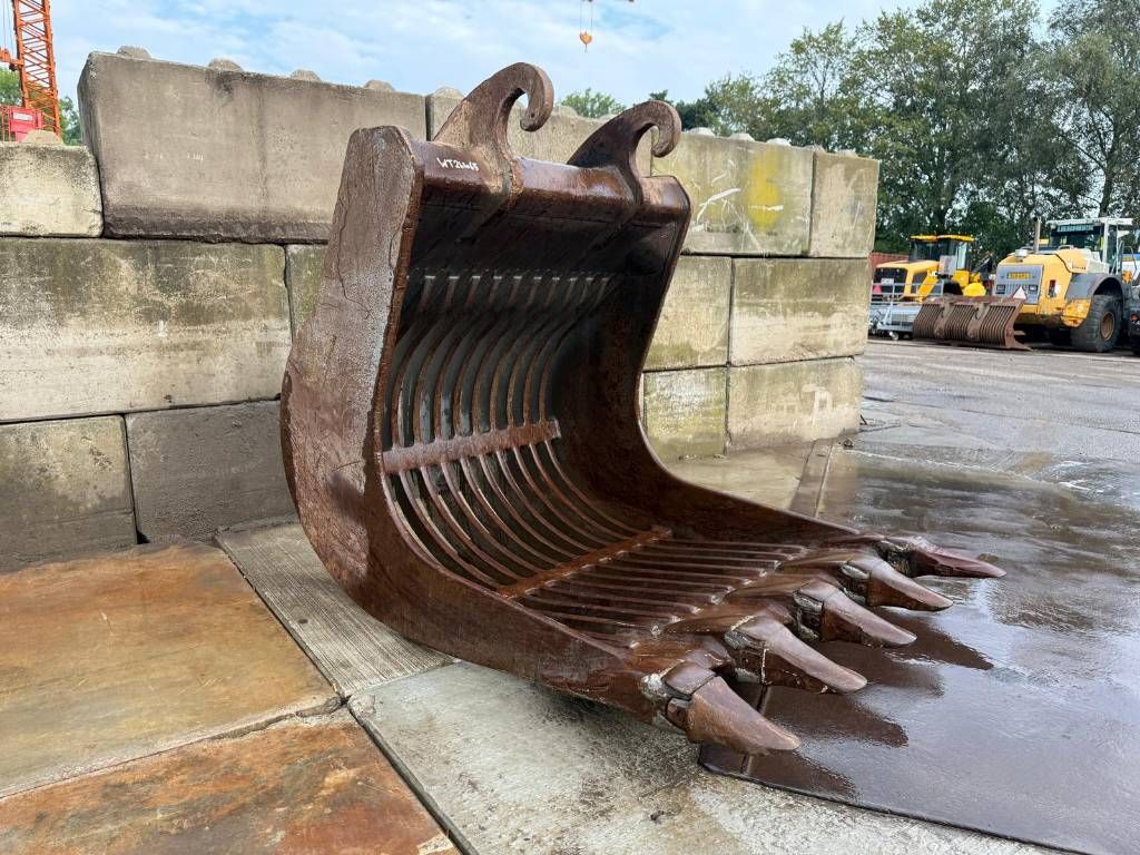CW45 skeleton bucket/ Puinriek/ Gitterlöffel