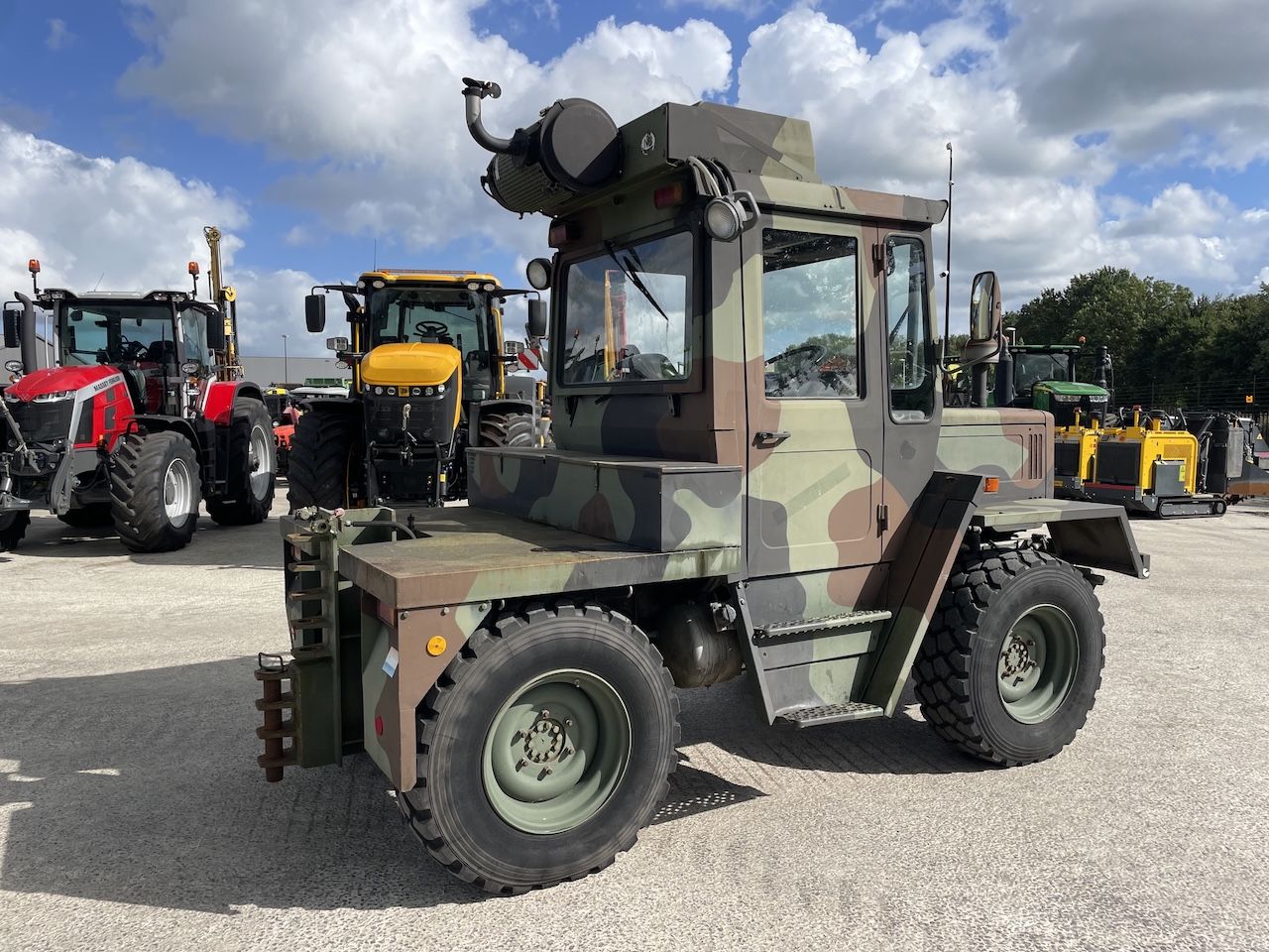 Mercedes Benz MB Trac 440