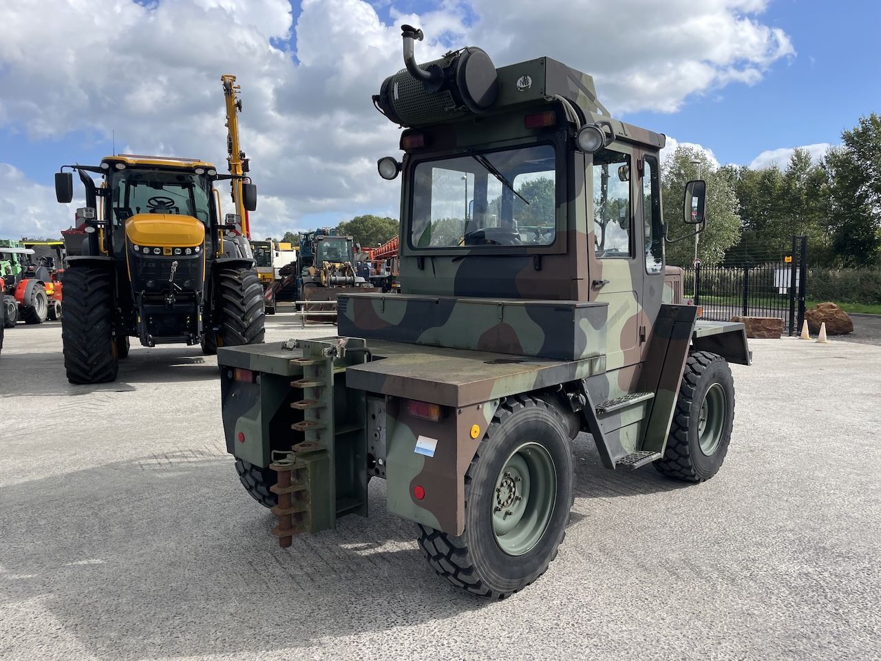 Mercedes Benz MB Trac 440