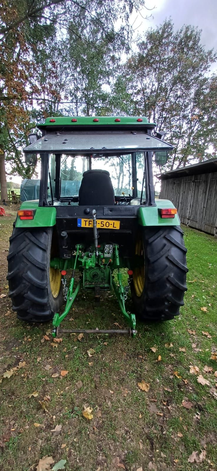 John Deere 2250