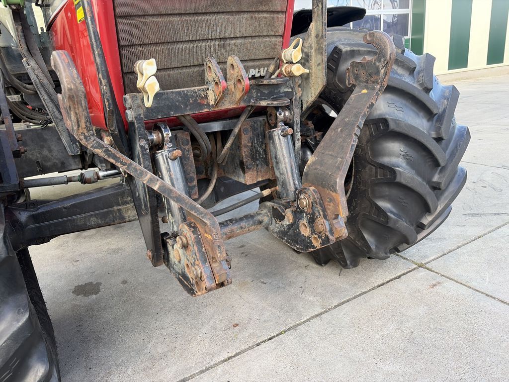 Case IH Maxxum 5120 Plus