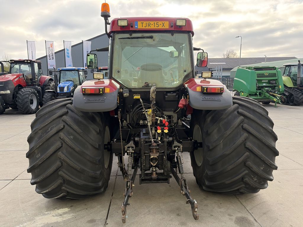 Case IH MX 135