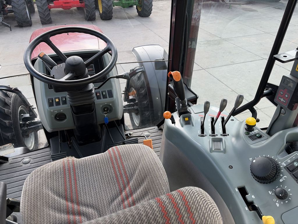Case IH MX 135