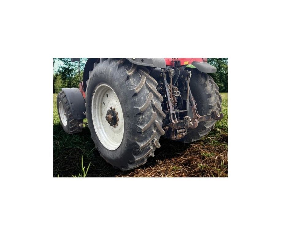 Massey Ferguson 8240