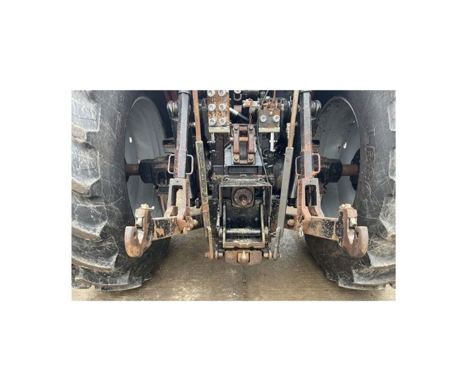 Massey Ferguson 8240