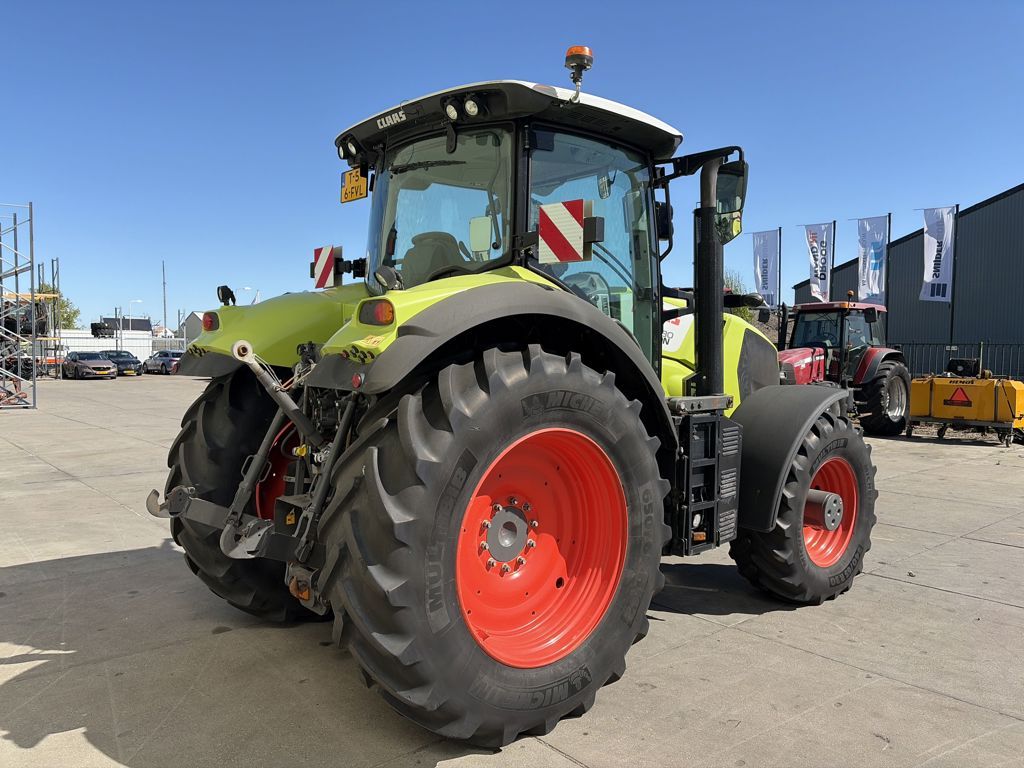 Claas Axion 830 CMATIC