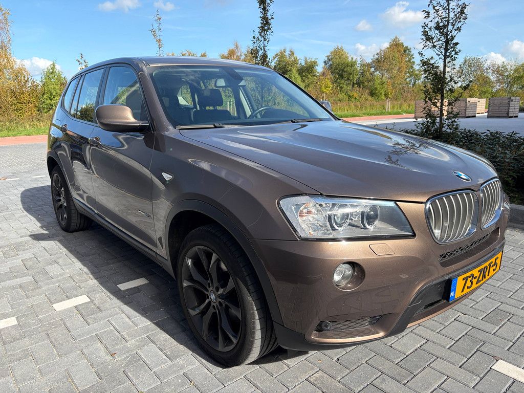 SUV BMW X3 xDrive20i Petrol 184hp 2013 (Margin)