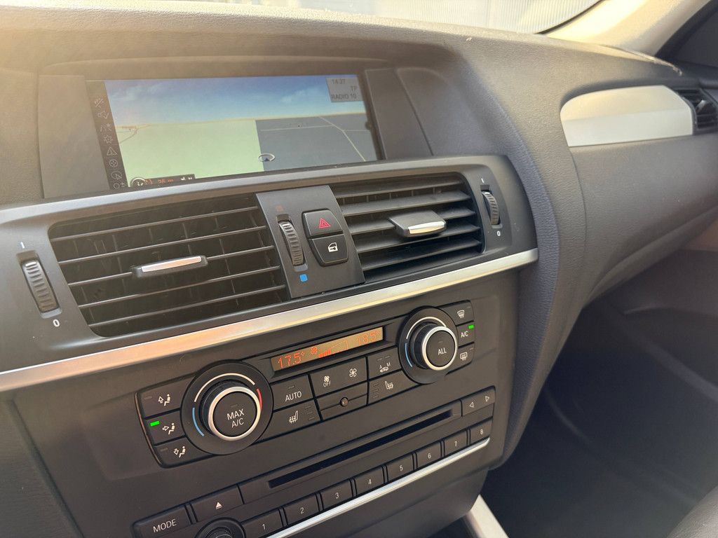 SUV BMW X3 xDrive20i Petrol 184hp 2013 (Margin)