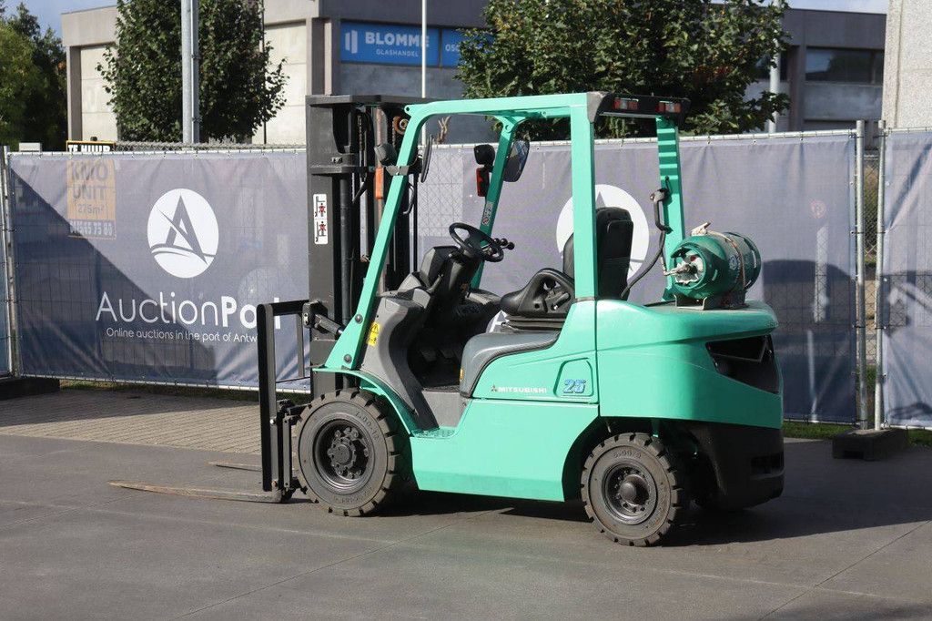 Gabelstapler Mitsubishi D-FGE25NT LPG 2500kg 4,7m 2015