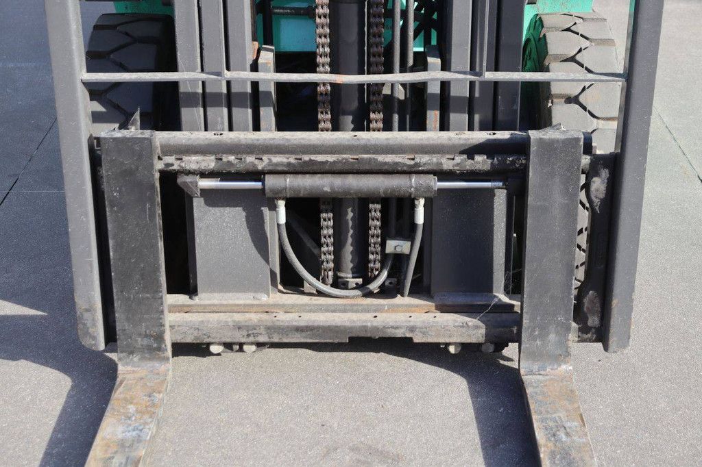 Gabelstapler Mitsubishi D-FGE25NT LPG 2500kg 4,7m 2015