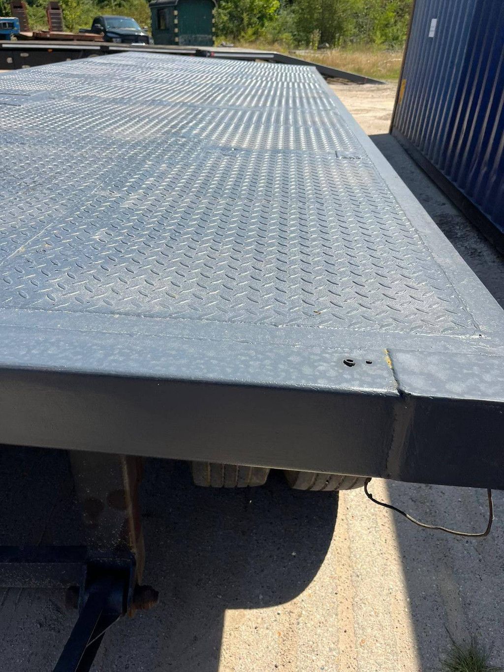 Flatbed-Sattelauflieger Cuppers 2002