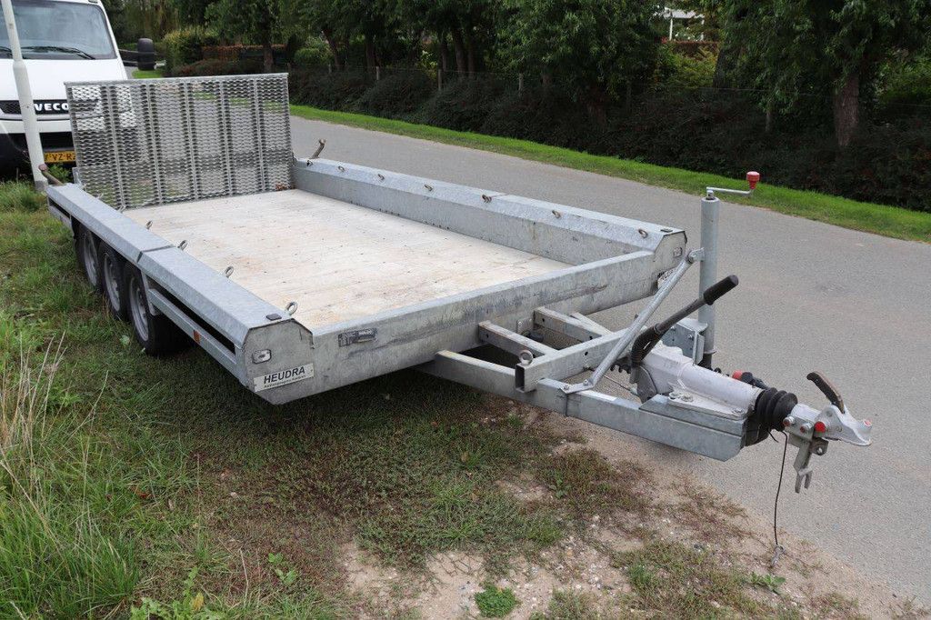 Machine transporter Hulco Terrax-3 3500kg 2019