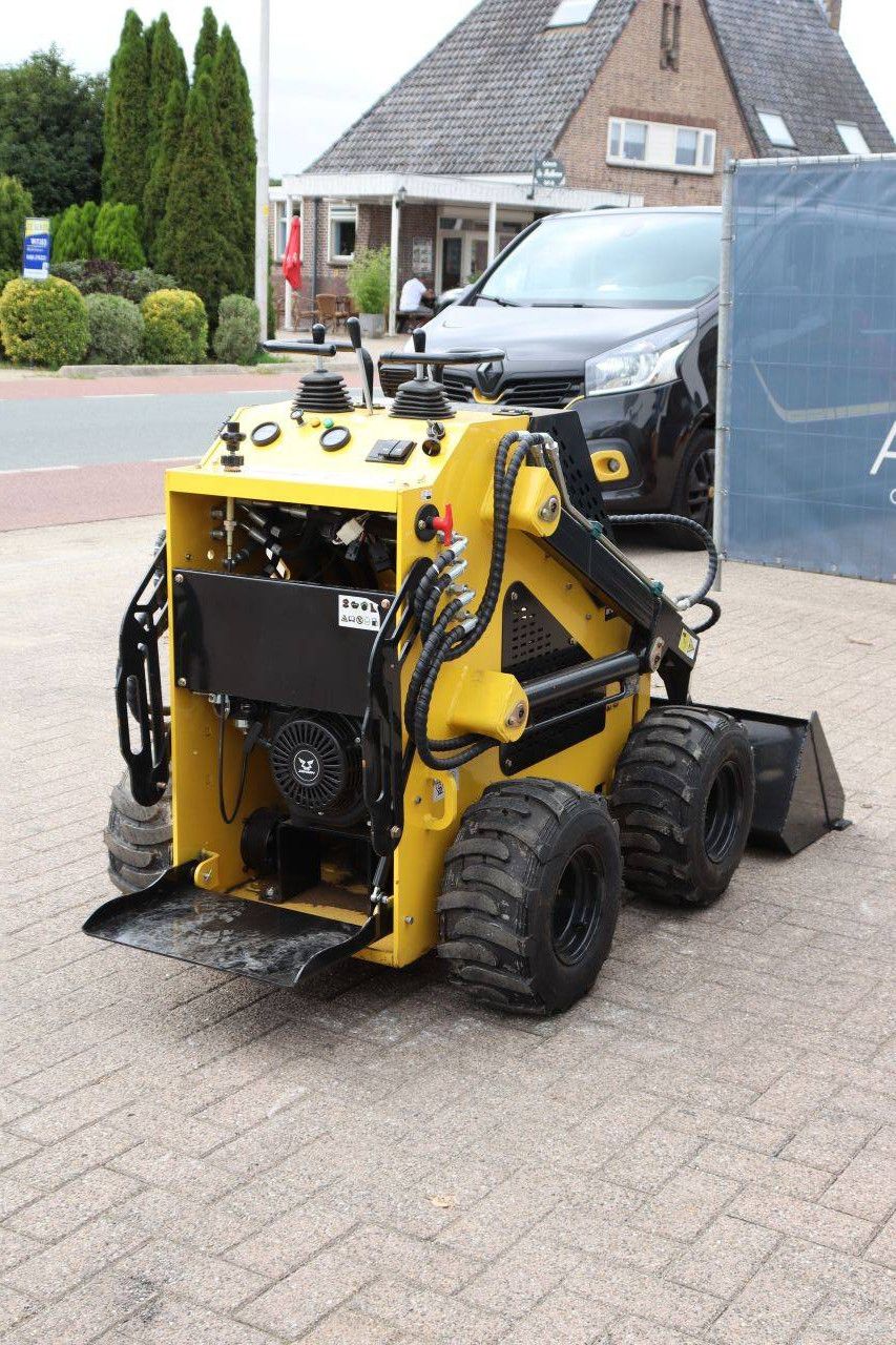 Delano S360 Skid Steer Loader Petrol 18hp 2026 New