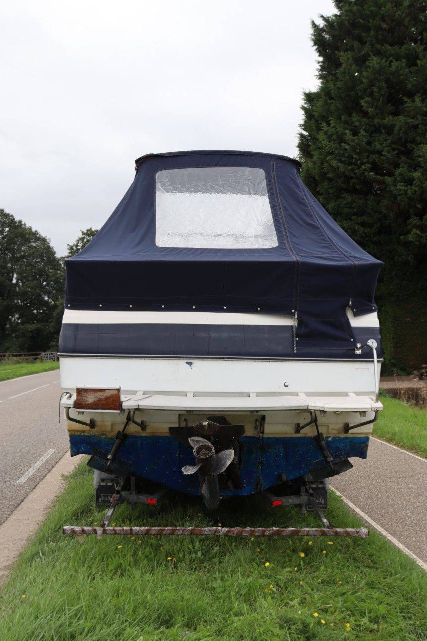 Speedboat Bayliner 91-23-YN Gasoline With Trailer Knott GmbH KF27