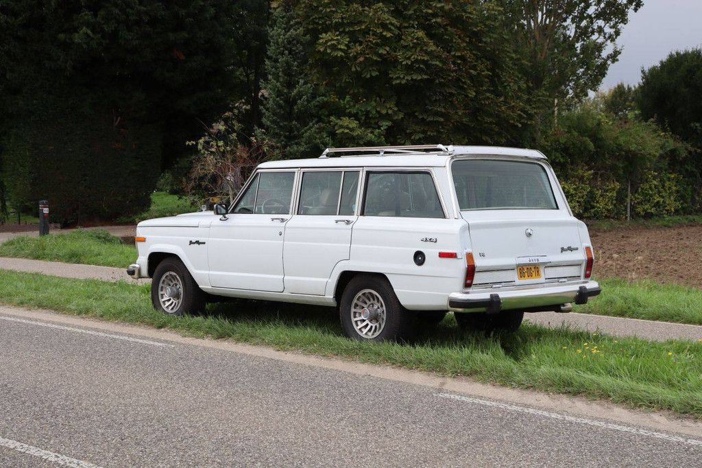 Jeep Grand Wagoneer 4x4 Petrol 144hp 1986