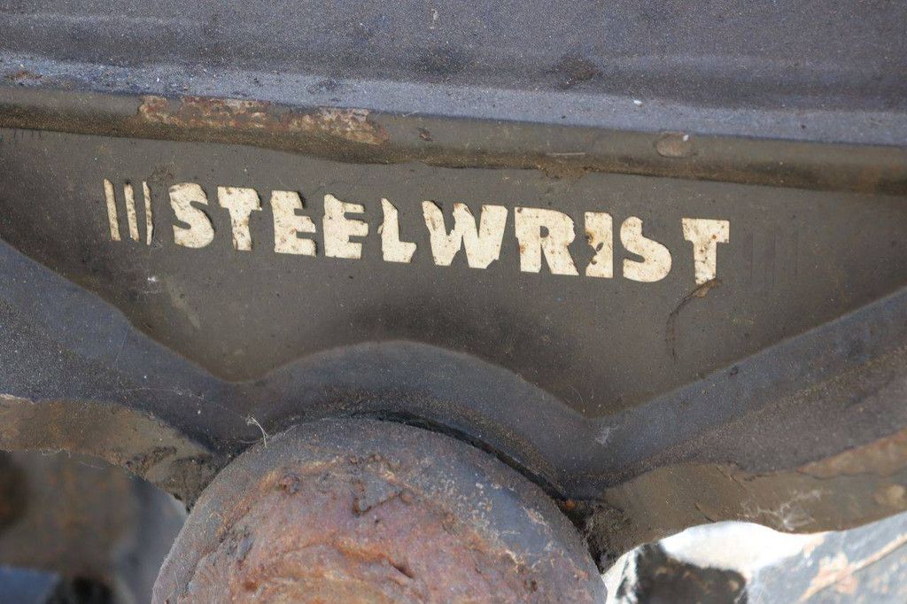 Draaikantelstuk Steelwrist 2016