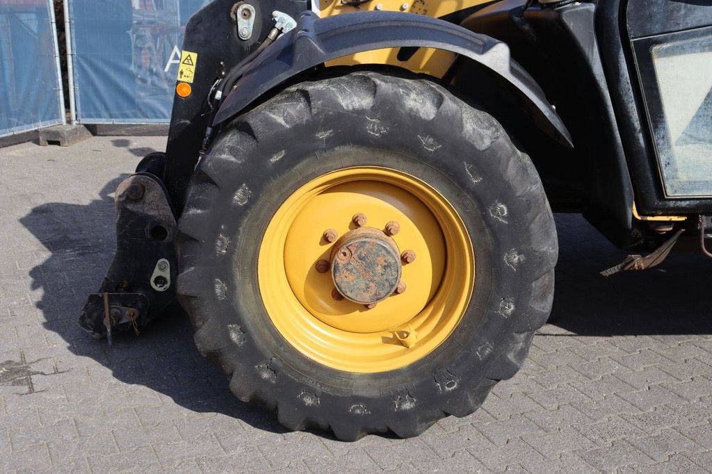 Caterpillar TH407C Diesel-Teleskoplader 3700 kg 7 m 2016