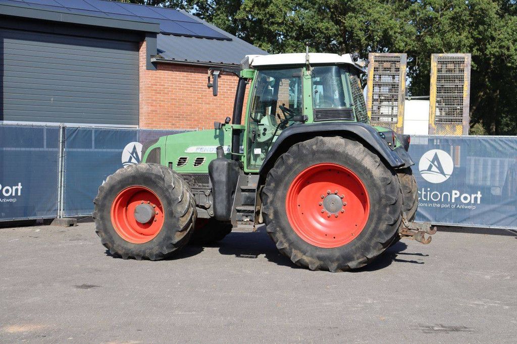 Tractor Fendt 820 Vario Diesel