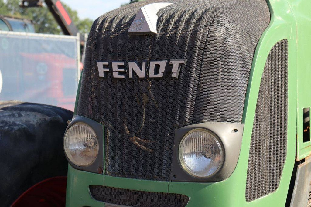 Tractor Fendt 820 Vario Diesel