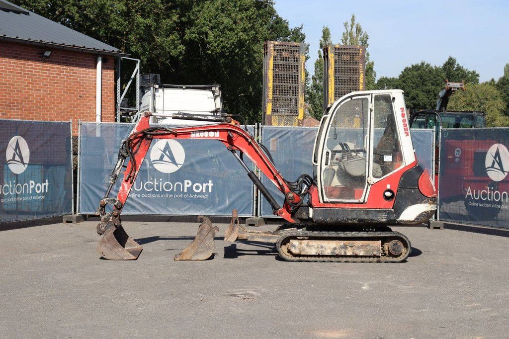 Mini excavator Neuson 2702 RDV Diesel 19.9kW