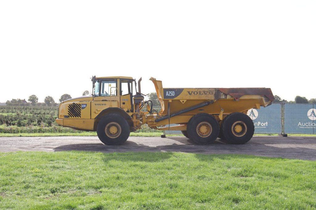 Dumper Volvo A25D Diesel 227kW 2002