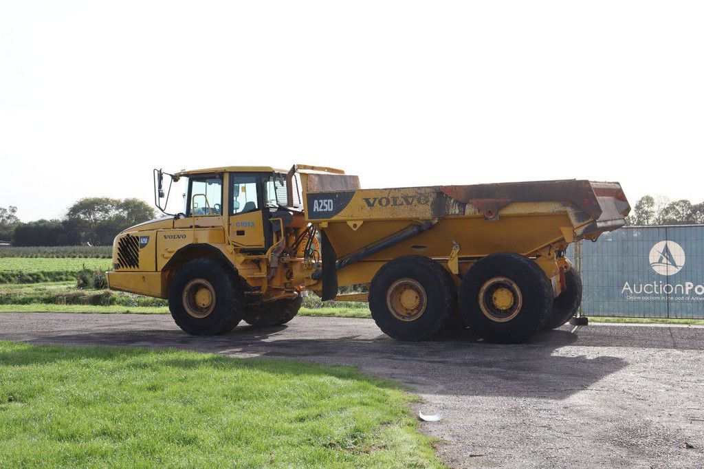 Dumper Volvo A25D Diesel 227kW 2002