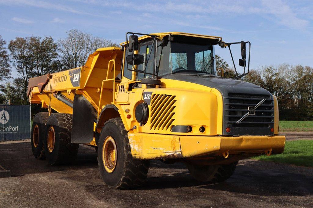 Dumper Volvo A25D Diesel 227kW 2002