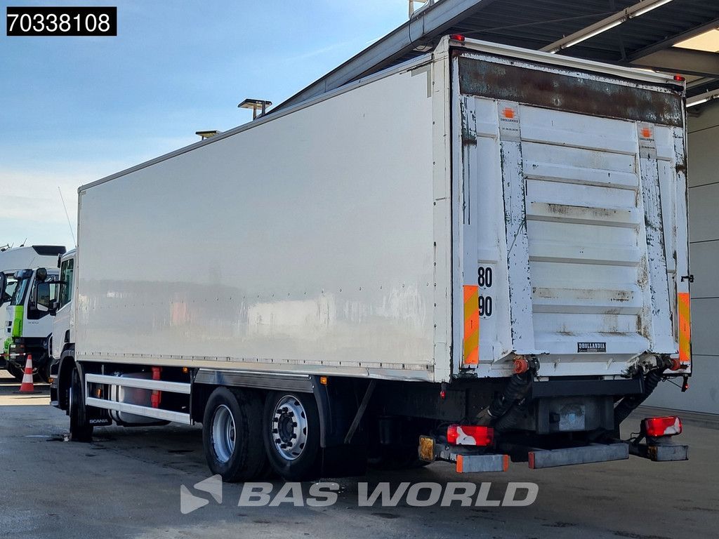 Scania P P320 6X2 3000kg Ladebordwand Lift+steering axle Automatic Euro 6