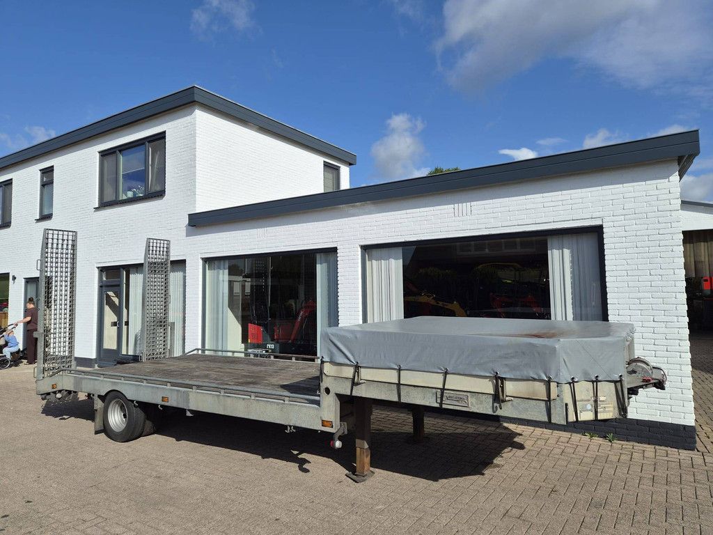 Halbtieflader Veldhuizen P31-4D 5750kg 2000